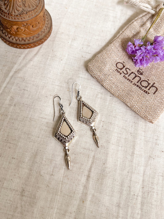 Mahira classic silver fish hook earrings