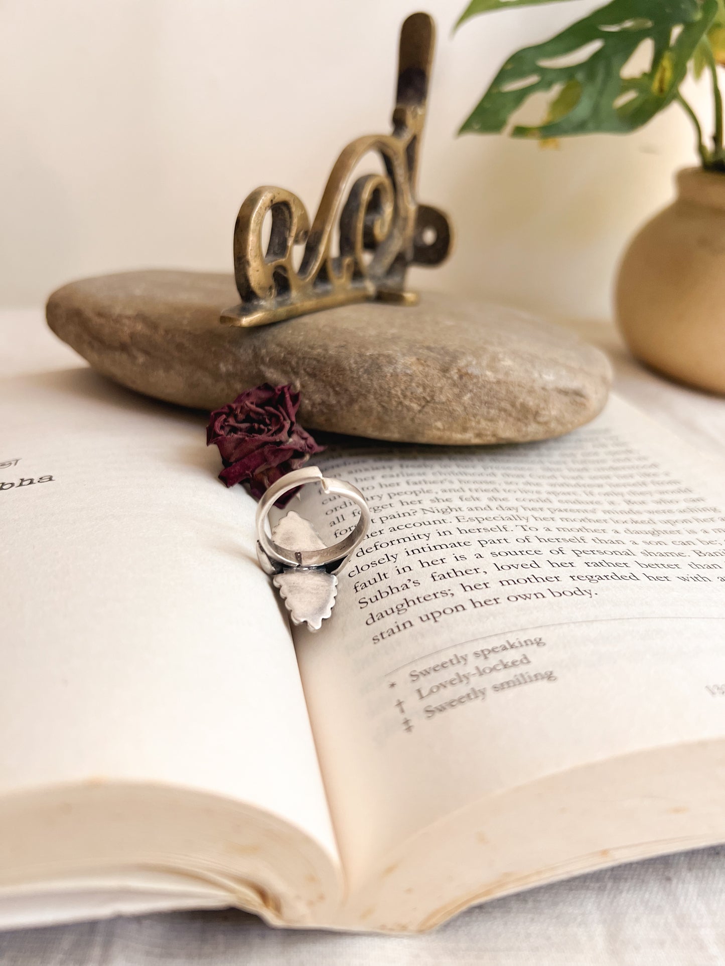 Dhala oxidised silver ring with garnet stone (adjustable)