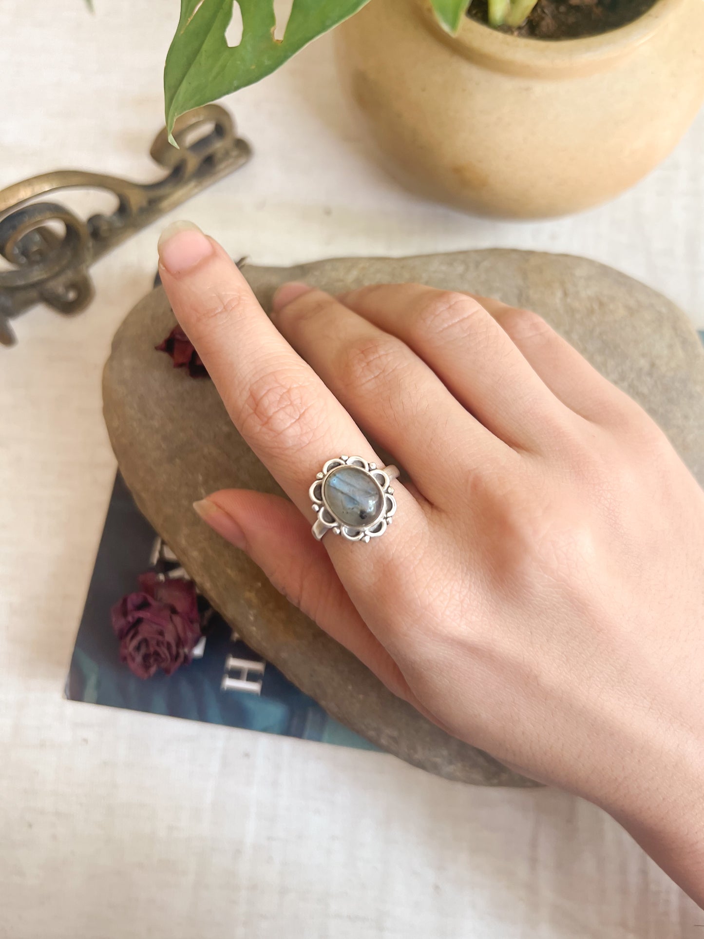 Poorna ring in silver with natural labrodite stone (adjustable)