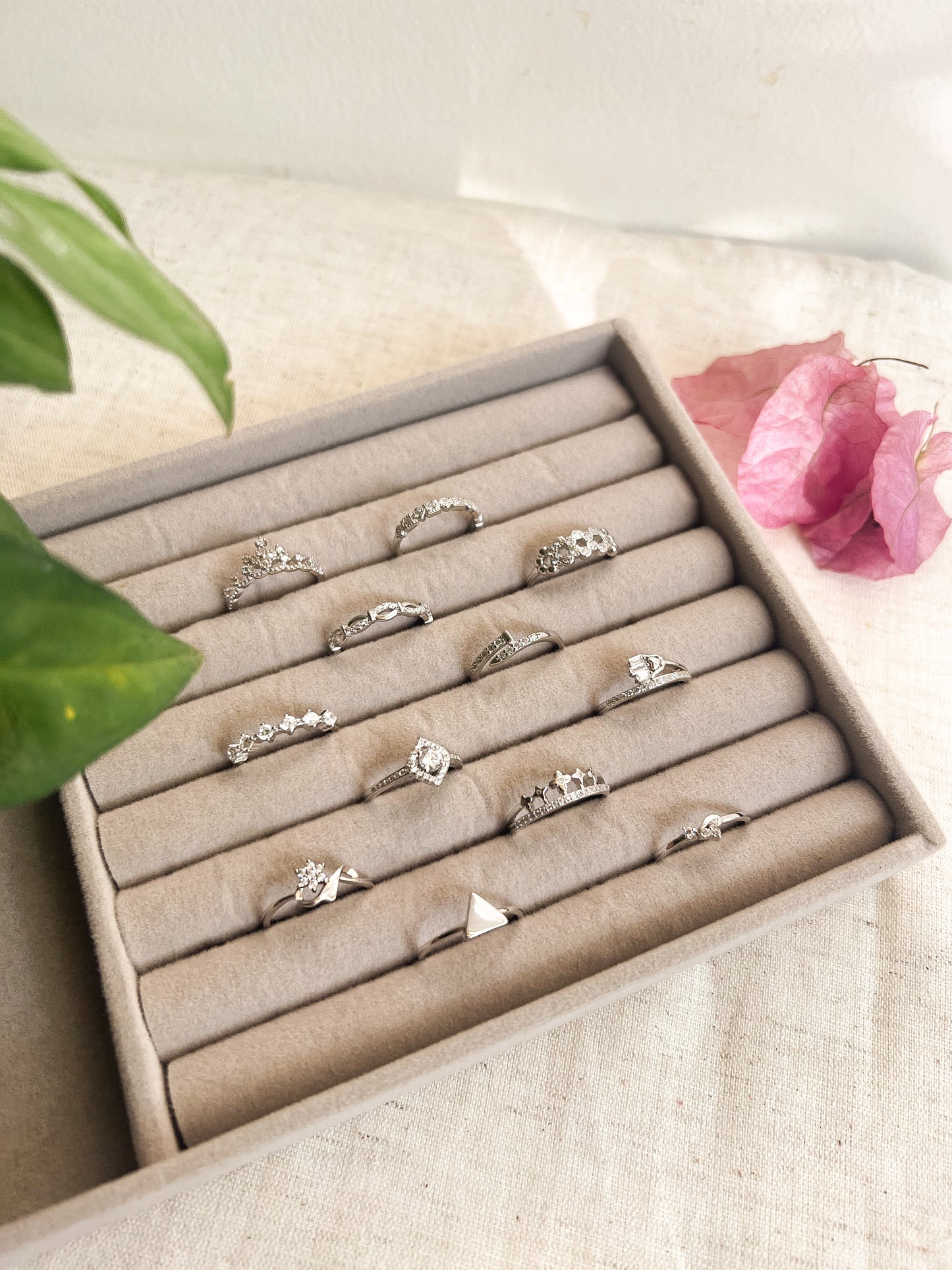 Dainty daily wear hi-micron polish zircon rings in silver