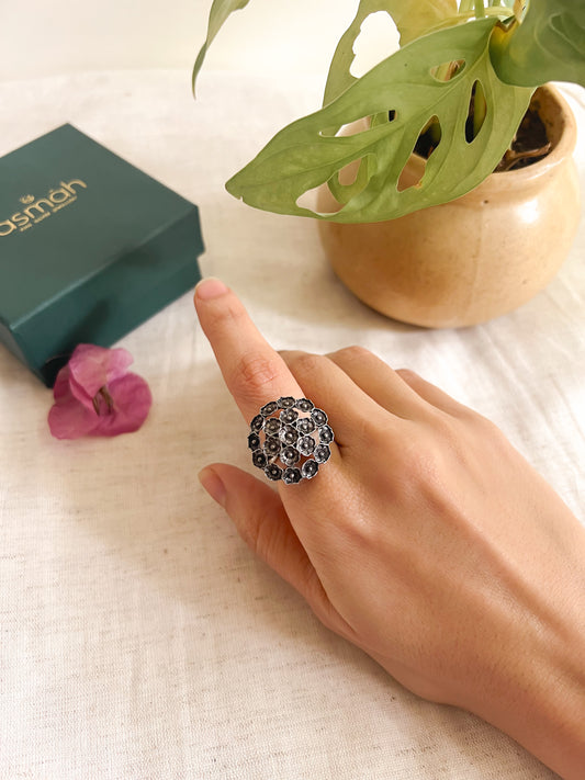 Guldasta ring in sterling silver (adjustable)