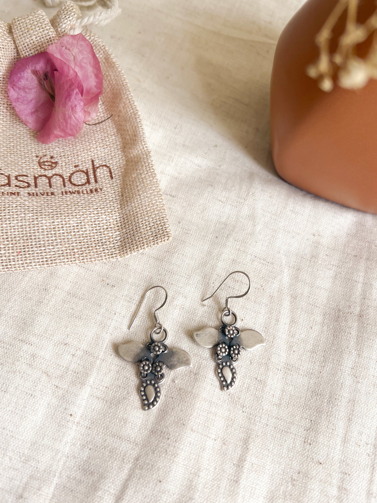 Ambi delicate sterling silver fishhooks