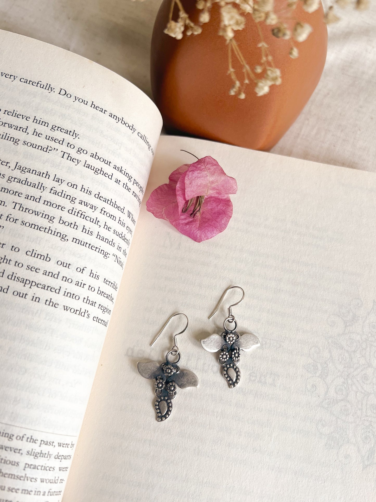 Ambi delicate sterling silver fishhooks