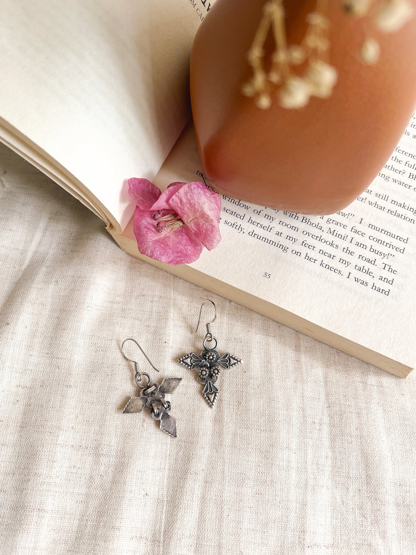 Aeindri fish hooks in sterling silver