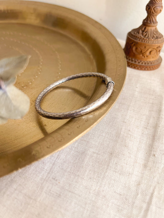 Diya oxidised silver kada with openable end