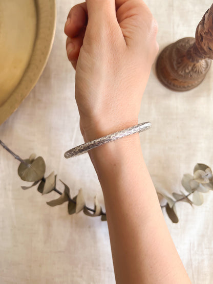 Diya oxidised silver kada with openable end