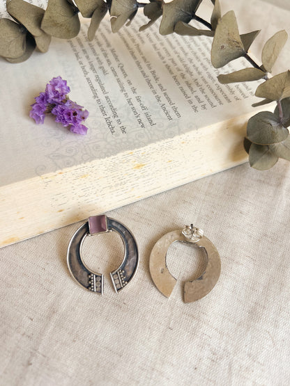 Athiya studs in silver with pink glass stone