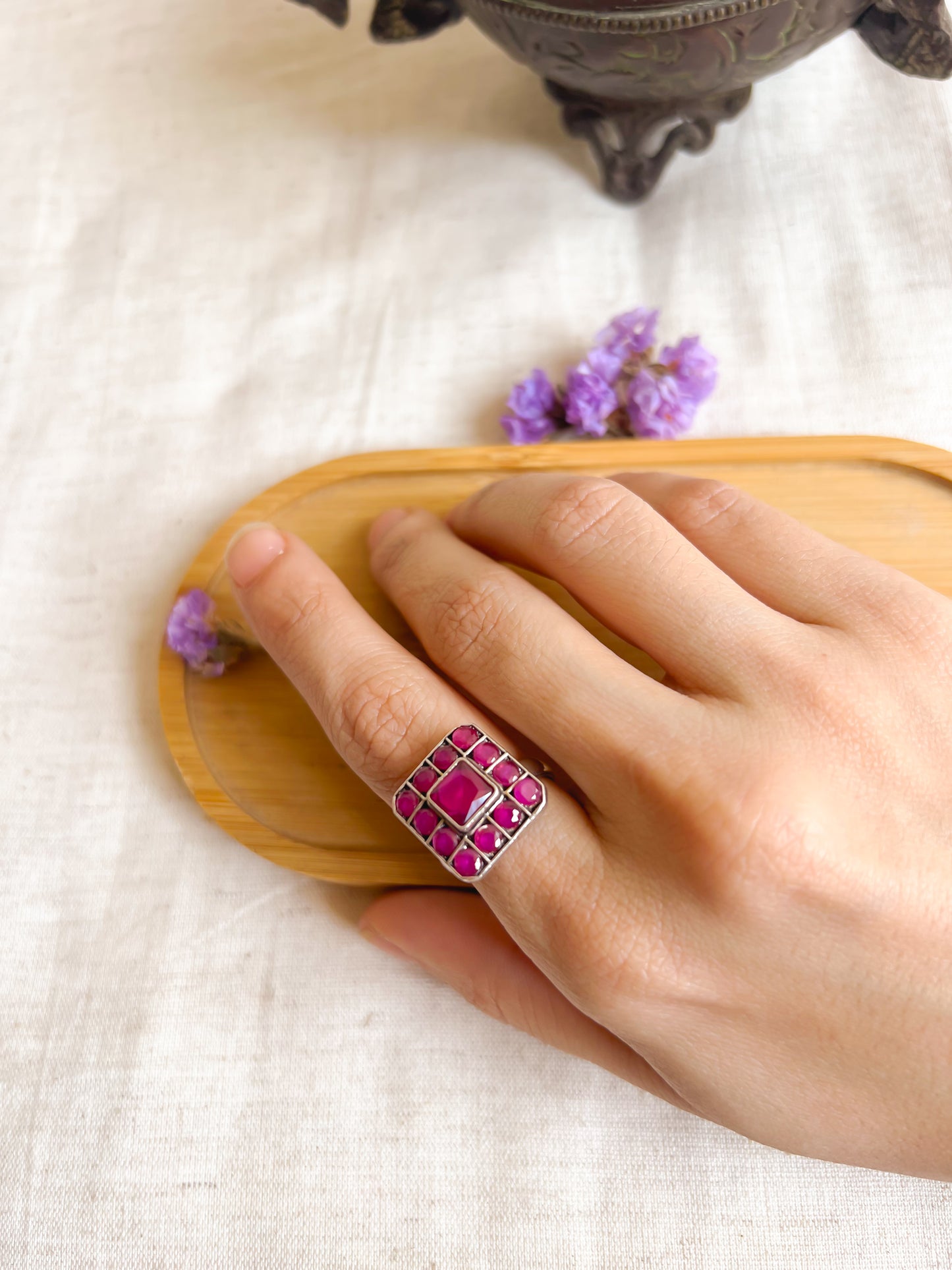 Rooha silver ring with ruby onyx (adjustable)