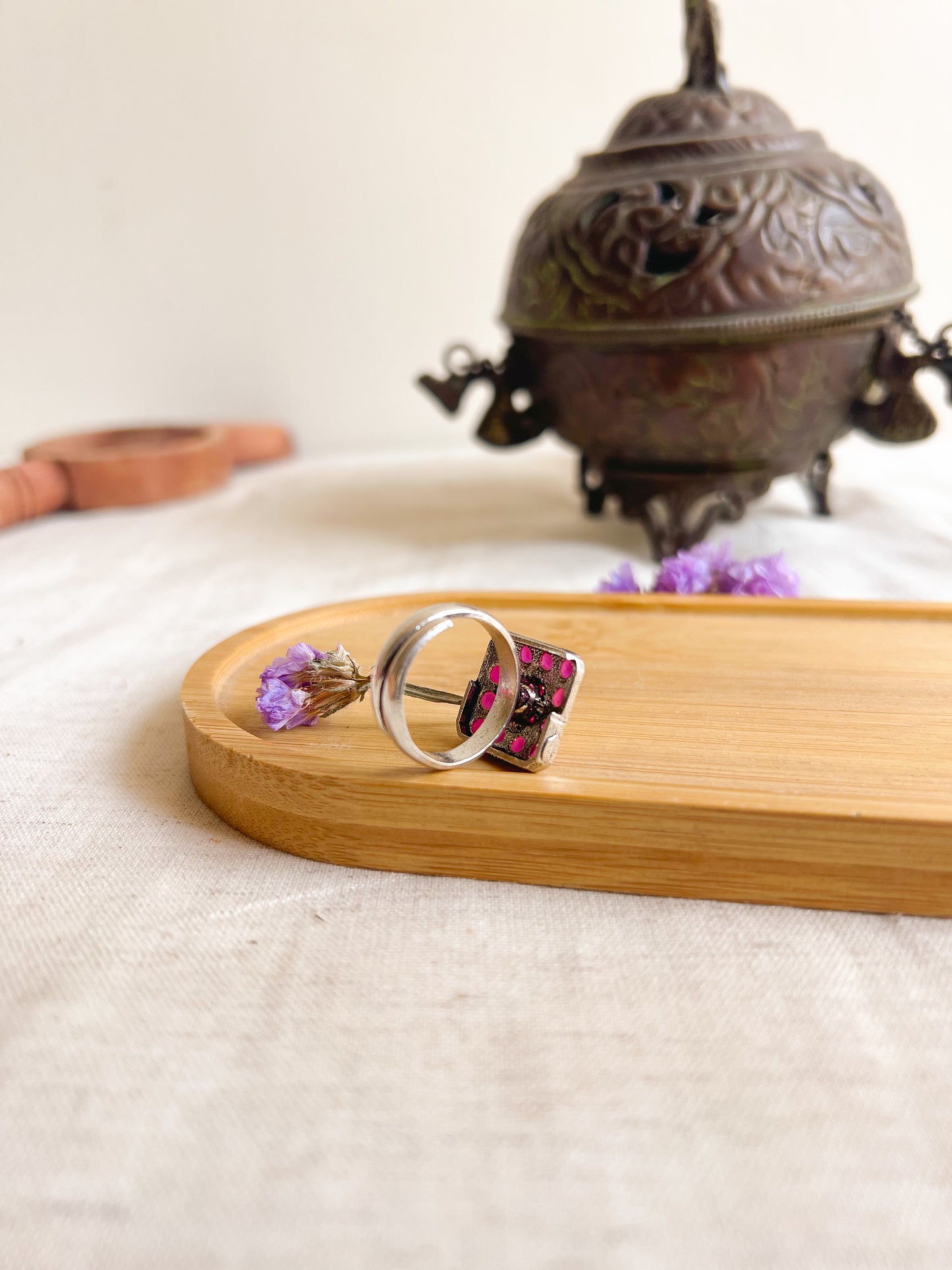 Rooha silver ring with ruby onyx (adjustable)