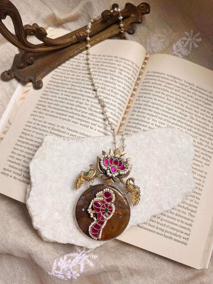 Raga gold plated silver pendant with tiger semi precious stone and pearl chain