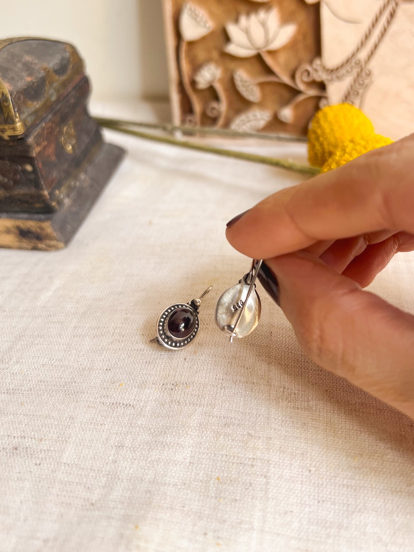 Ruha fish hooks with garnet stone