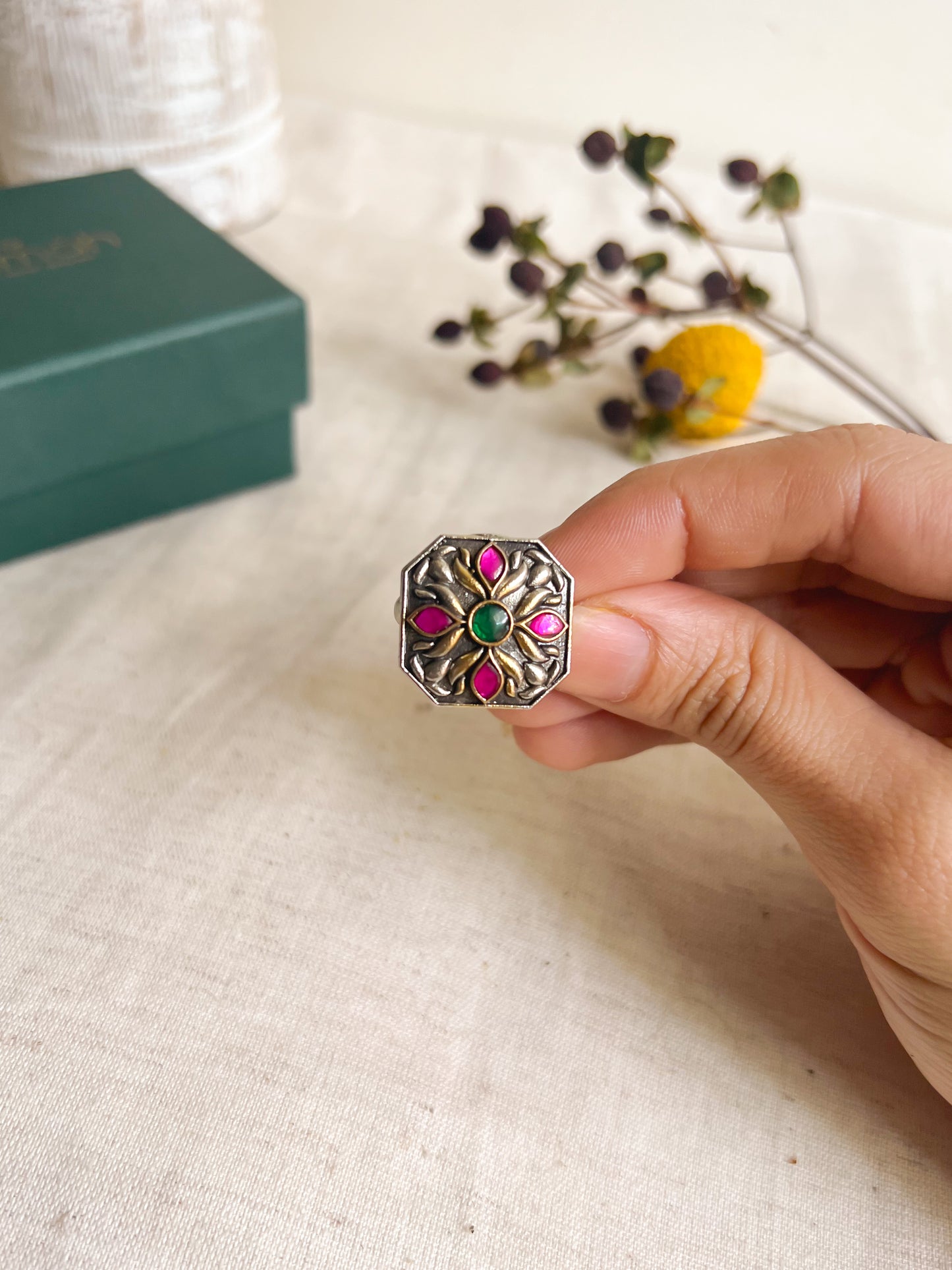 Saroja silver ring in dual tone (adjustable)