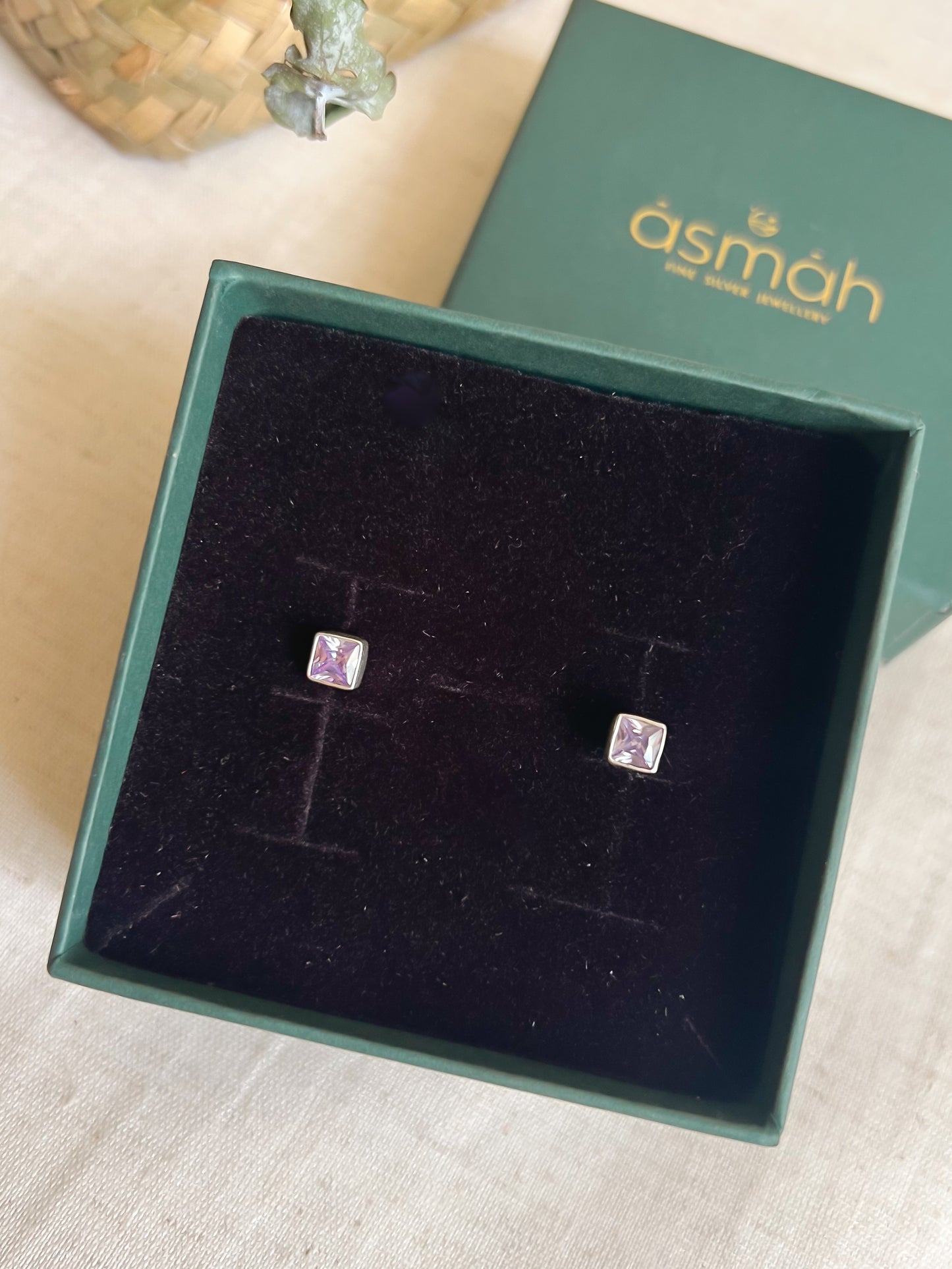Ayat studs in silver (3 color variants)