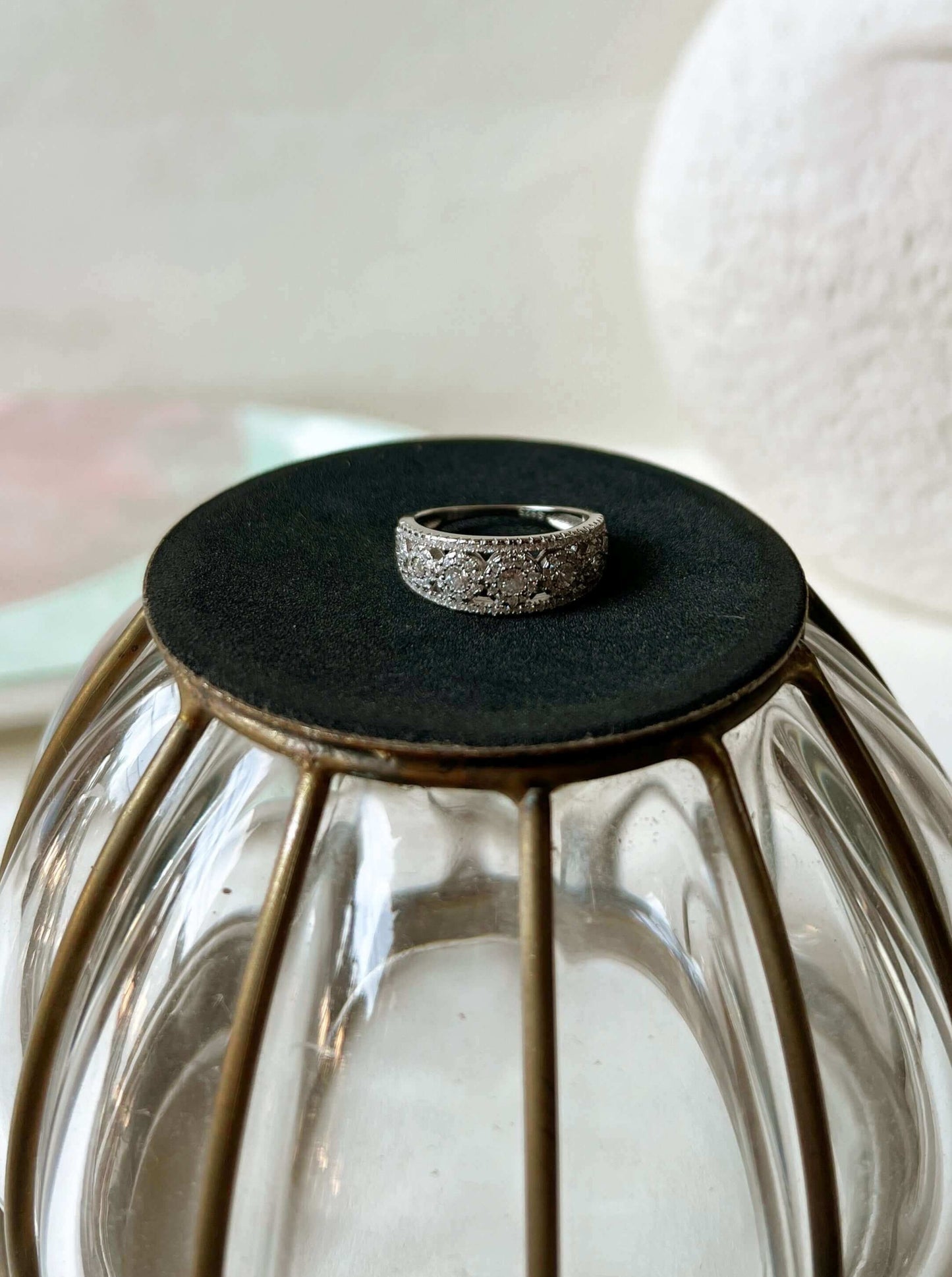 Suki zilver ring with zircon setting
