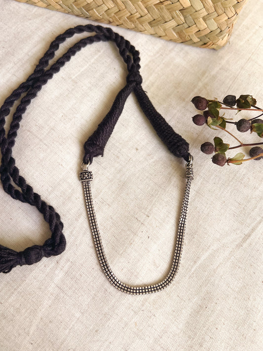 Jaal necklace in oxidised silver with rope fastening