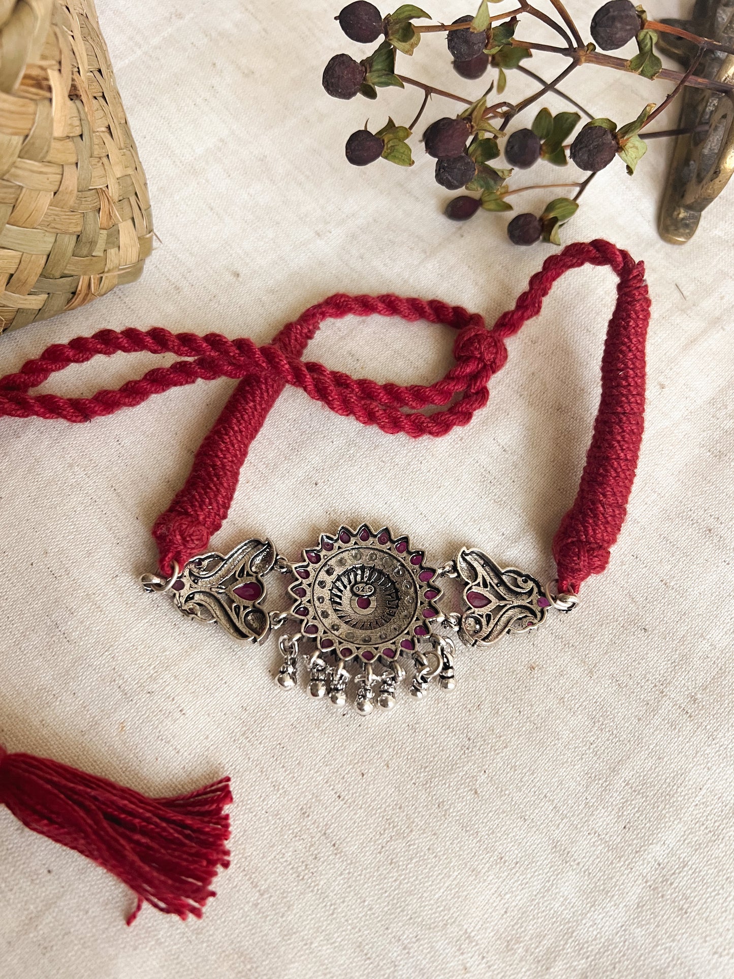 Aloka silver necklace with kundan and ghunghroo detail