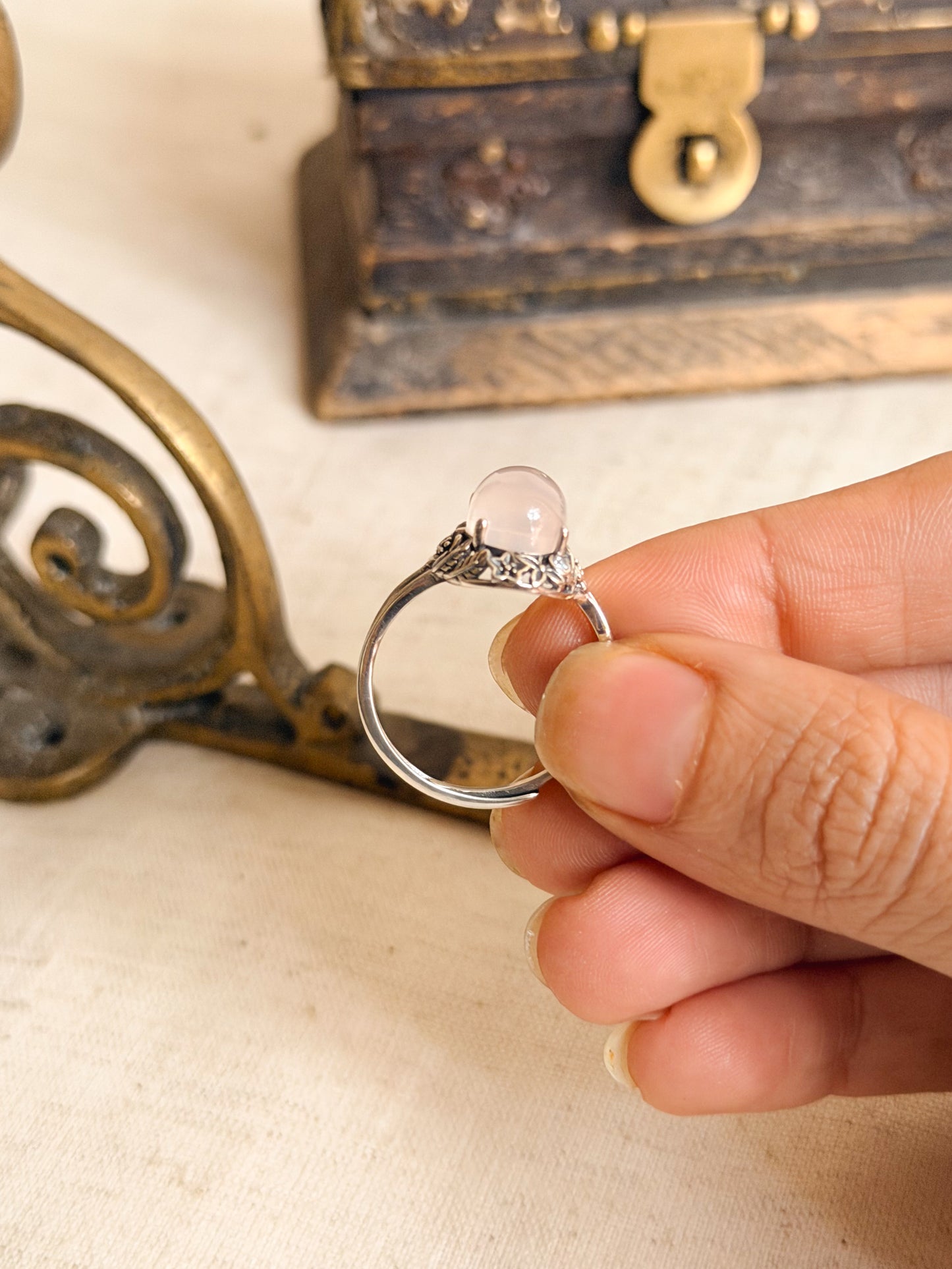Rosa vintage silver ring (adjustable)