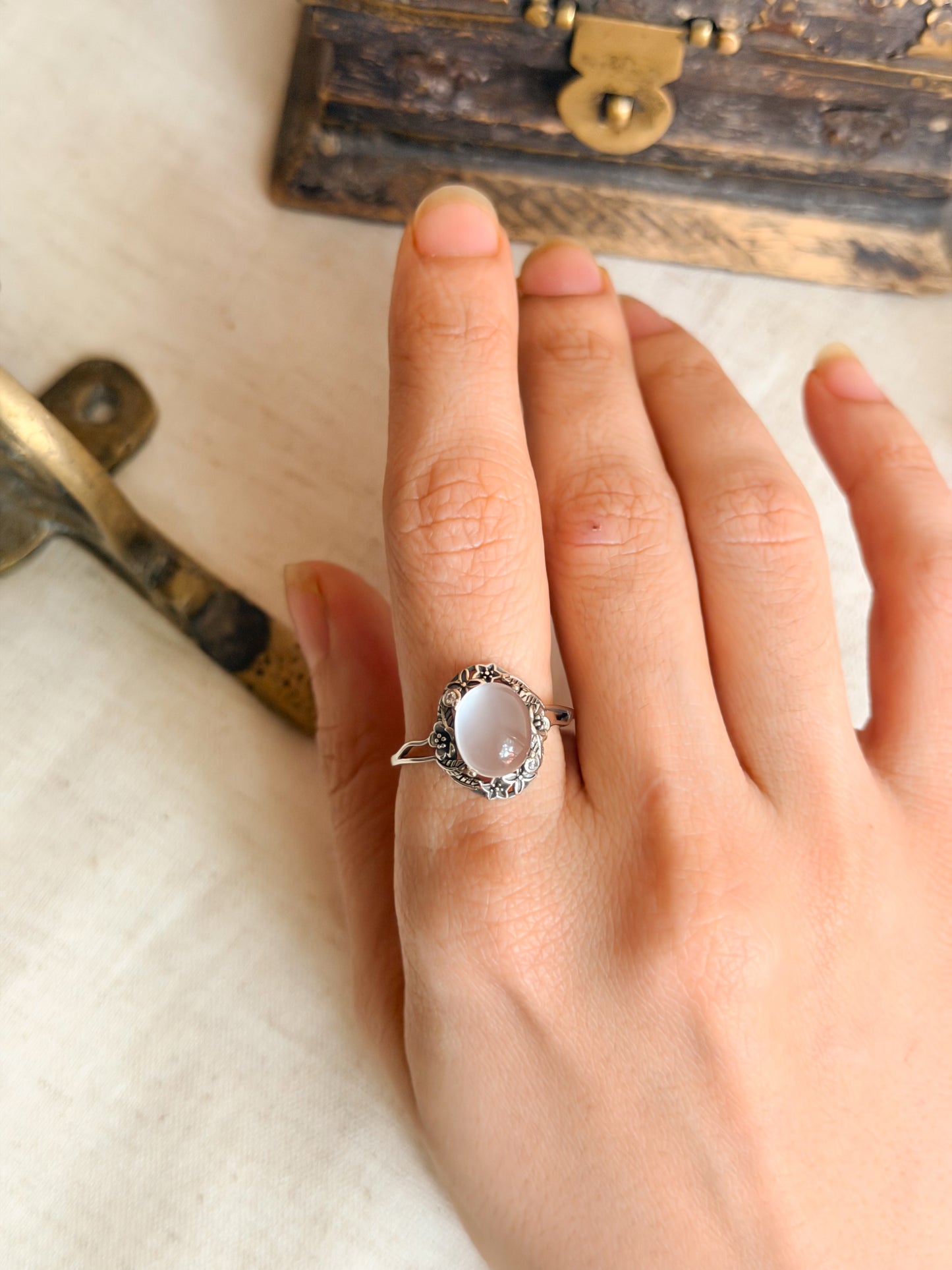Rosa vintage silver ring (adjustable)
