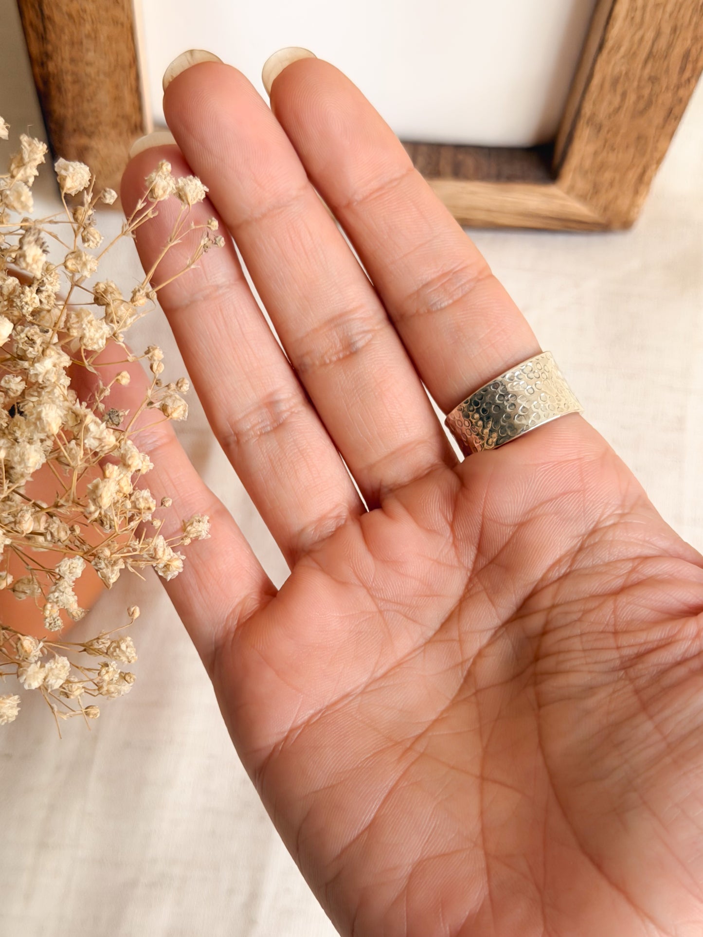 Hammered wrap ring in sterling silver (adjustable)