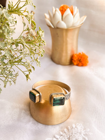 Vedika kada with emerald green onyx